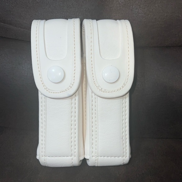 New never used Dual Mag Pouch - Picture 1 of 3